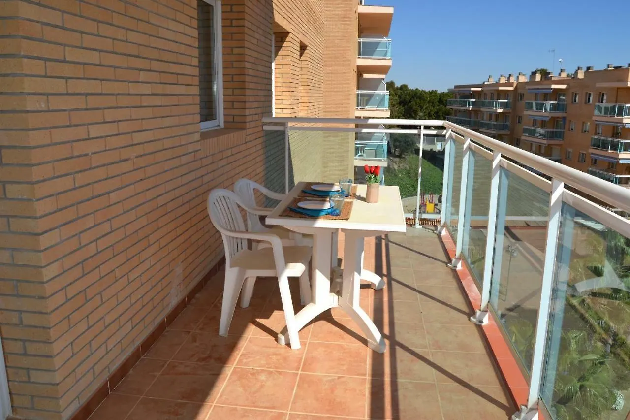 Lovely Familiar Apartment With Pool In Cap Salou España