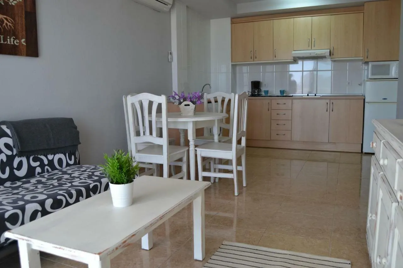 Lovely Familiar Apartment With Pool In Cap Salou