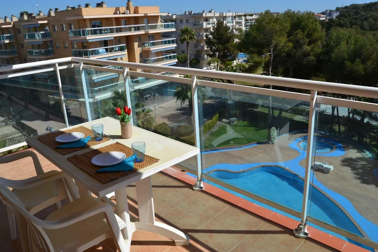 Lovely Familiar Apartment With Pool In Cap Salou 0*,  España
